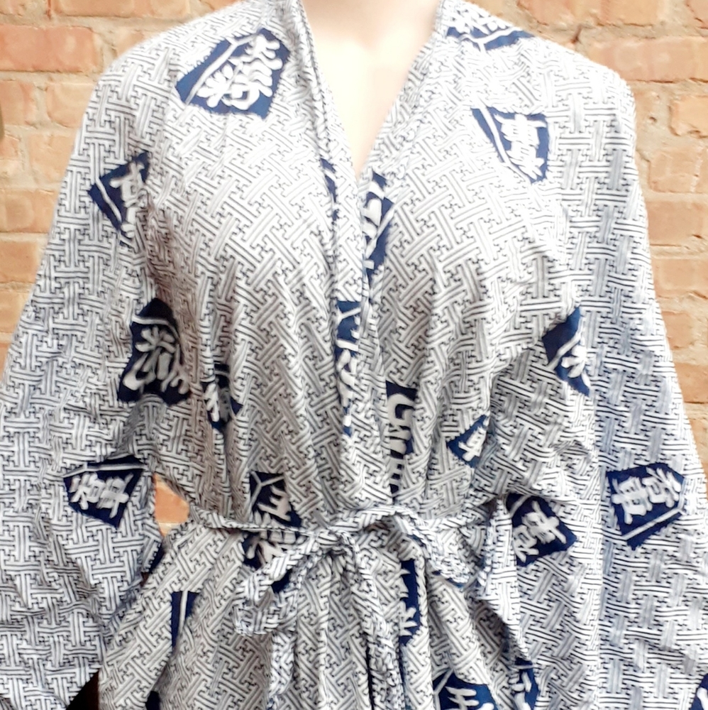 Vintage Joli Japanese Kimono Robe L-2XL